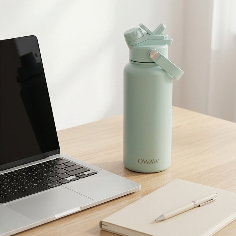 OWAW Nomade – 32 oz Insulated Water Bottle with Straw in Soft Mint